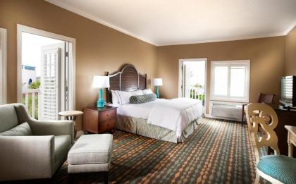 Boardwalk Inn - image 3