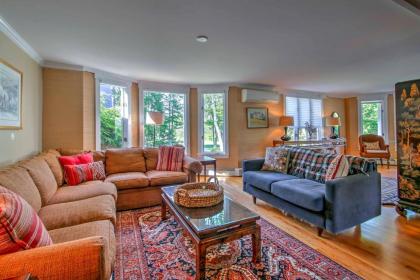 Superb 3-Story Kennebunk Home - half Mi to Beach! - image 9