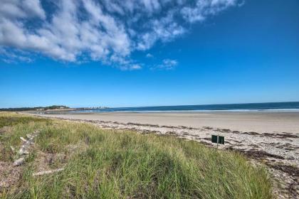 Expansive Beachfront Retreat with Outdoor Shower - image 3