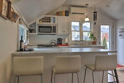 Kennebunk Cottage with Yard Less Than 1 Mi to Beach! - image 10