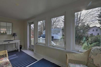 Kennebunk Cottage with Yard Less Than 1 Mi to Beach! - image 8