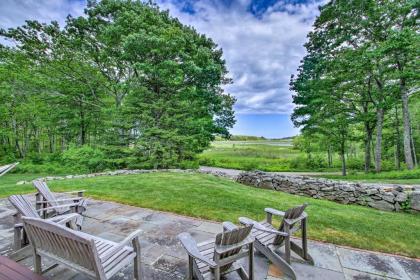 Spacious Home with View - 2 Mi to Goose Rocks Beach! - image 8