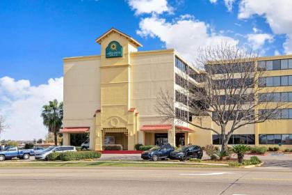 La Quinta by Wyndham New Orleans Airport - image 3