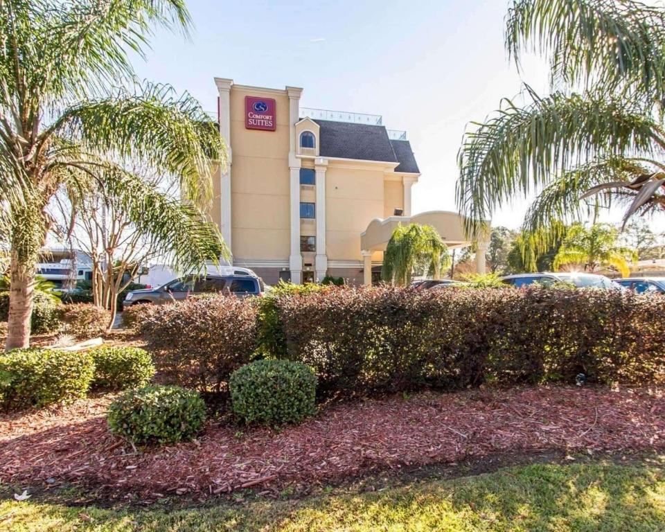 Comfort Suites Kenner - main image