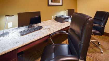 Best Western Plus New Orleans Airport Hotel - image 12