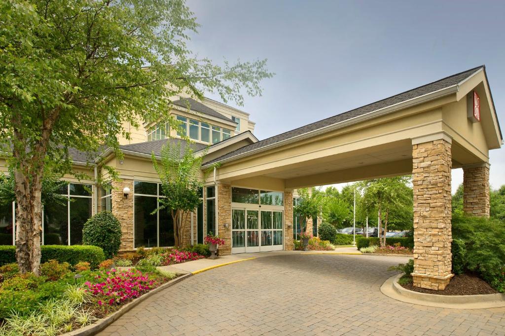 Hilton Garden Inn Atlanta NW/Kennesaw-Town Center - image 2