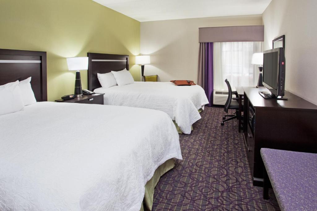 Hampton Inn Atlanta-Town Center/Kennesaw - image 6