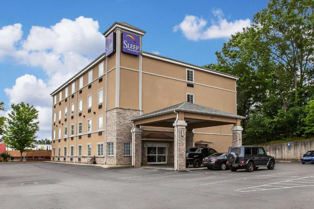 Sleep Inn & Suites at Kennesaw State University - image 2