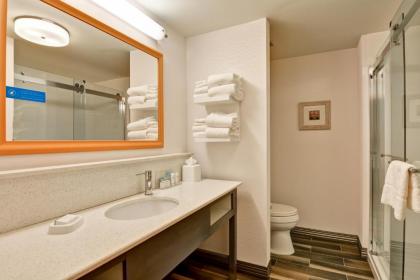 Hampton Inn Atlanta Kennesaw - image 14