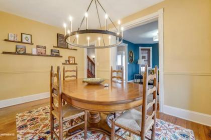 Quaint brick townhome in historic Kennett Square - image 7