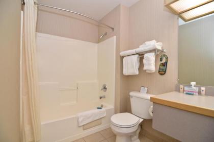 Best Western Plus Kennewick Inn - image 12