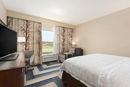 Hampton Inn by Hilton Kennewick at Southridge - image 4