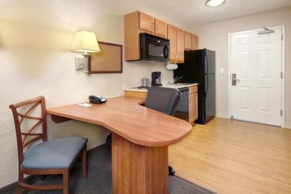 Candlewood Suites Kenosha an IHG Hotel - image 12