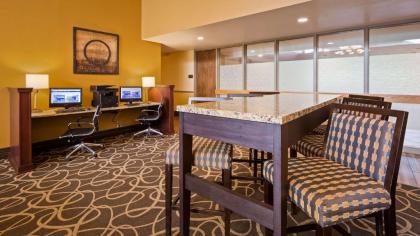 Best Western Executive Inn - image 10