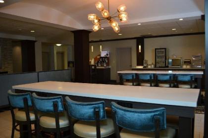 Holiday Inn Express Hotel & Suites Kent State University - image 14