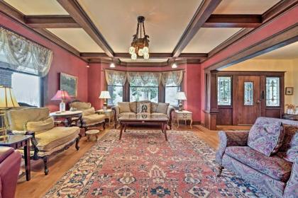 Historic Auburn House on 37 Acres with Private Lake! - image 2