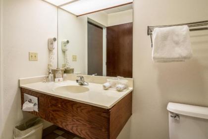 Red Roof Inn Kentland - image 14