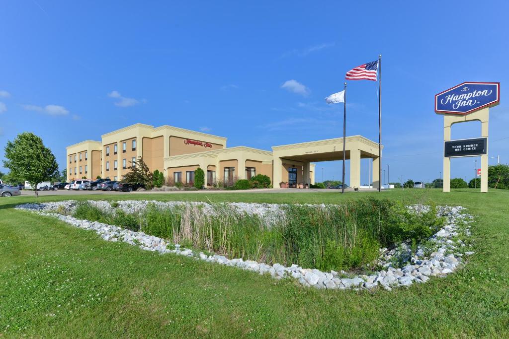 Hampton Inn Keokuk - main image