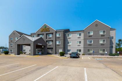 Quality Inn & Suites Keokuk North - image 13