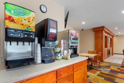 Quality Inn & Suites Keokuk North - image 2