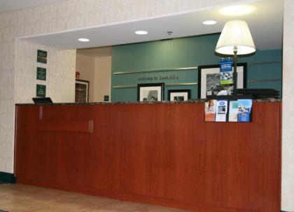 Hampton Inn Kerrville - image 13