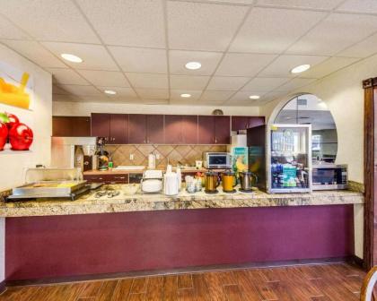 Quality Inn & Suites Kerrville - image 14