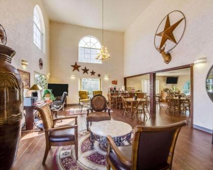 Quality Inn & Suites Kerrville - image 3