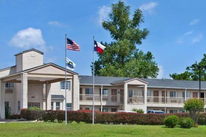 Days Inn by Wyndham Kerrville - image 14