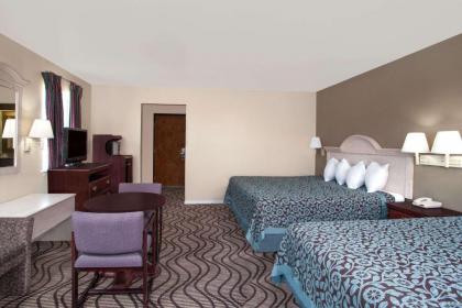 Days Inn by Wyndham Kerrville - image 7