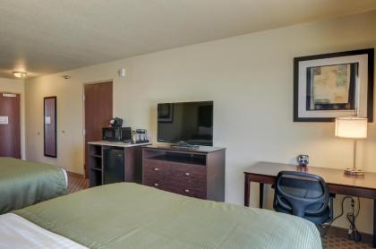 Cobblestone Inn & Suites-Kersey - image 5