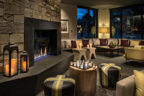 Limelight Hotel Ketchum - image 2