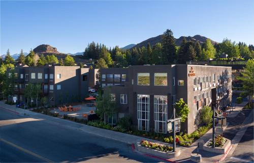 Hotel Ketchum - main image