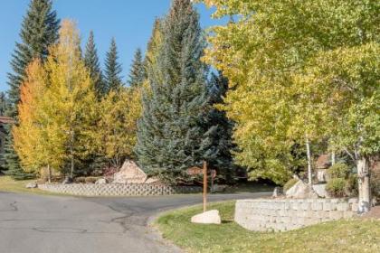 Sunburst Condominiums Elkhorn on Golf Course - image 5