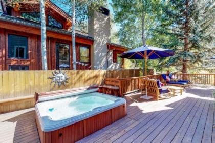 Creekside Retreat - image 1