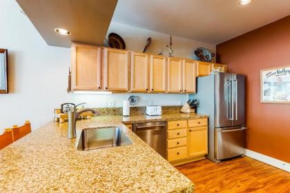 Wood River Condo - image 11