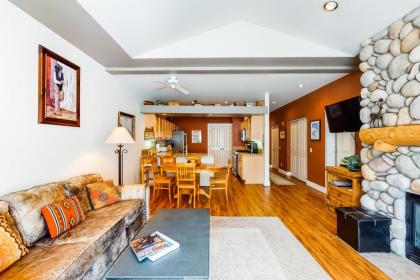 Wood River Condo - image 8