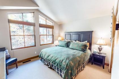 Luxury Mountain Townhome - image 8