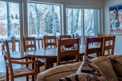 Holiday home near Gallery DeNovo in Ketchum - image 5