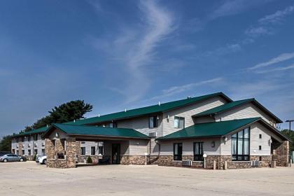 Motel 6-Kewanee IL - image 6