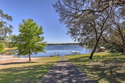 Lake Hutchinson Home - BBQ and Firepit! - image 7