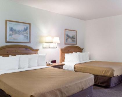 Rodeway Inn Near Mt. Rushmore Memorial - image 3