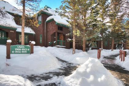 1903 Soda Springs I Townhouse - image 4