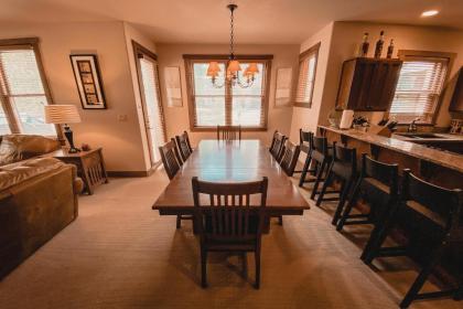 Red Hawk Townhomes 2321 - image 6