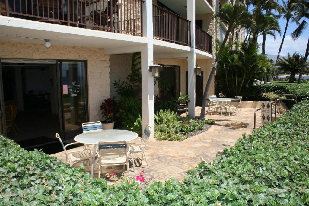 Kihei Beach #403 by Ali'i Resorts - image 5