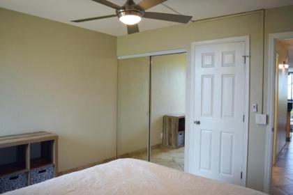 Beautiful Private Condo Walking Distance to Beach - image 12