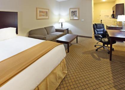 Holiday Inn Express Hotel & Suites Kilgore North an IHG Hotel - image 3