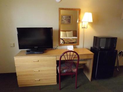 Executive Inn Kilgore - image 13