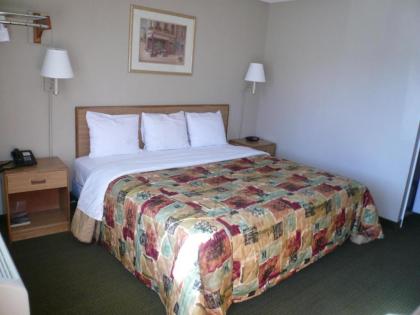 Executive Inn Kilgore - image 3