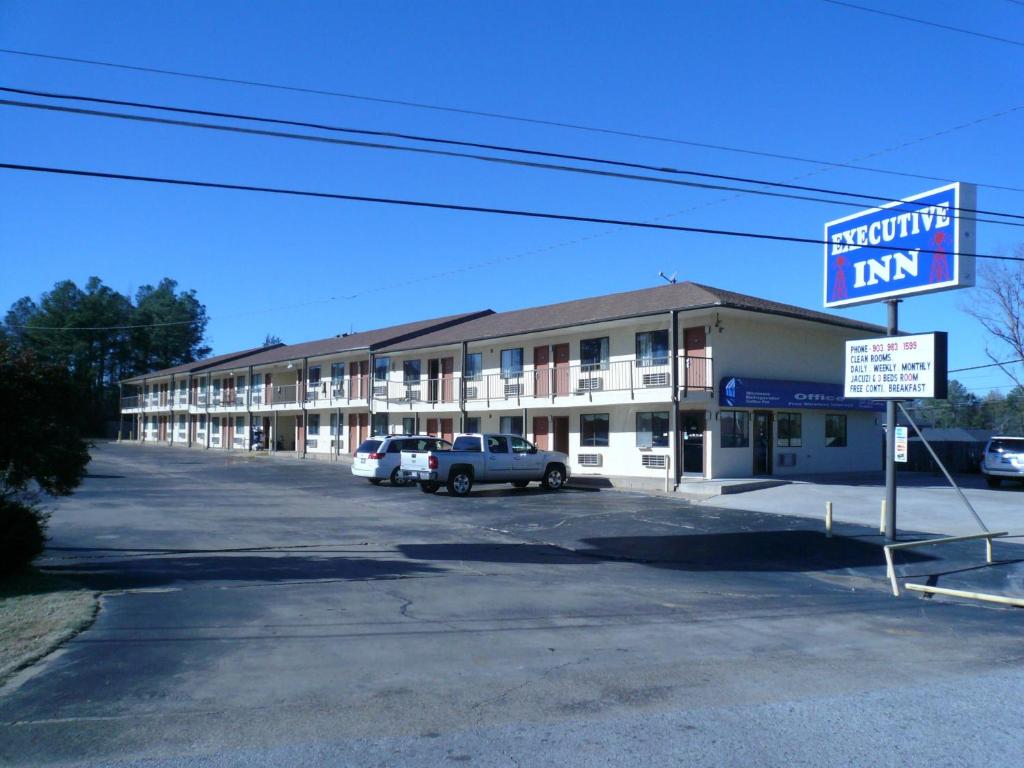 Executive Inn Kilgore - image 7