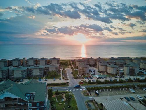 Outer Banks Beach Club - main image